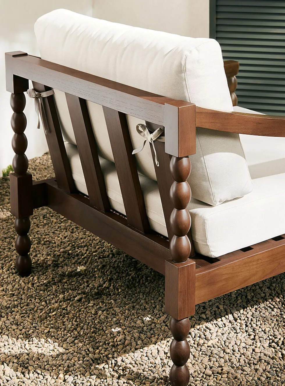 Delilah accent chair