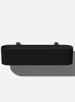 Demi grooved ramp planter
