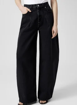 de-Nîmes Ovalo structured barrel jean