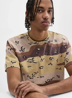 Desert camo cropped T-shirt