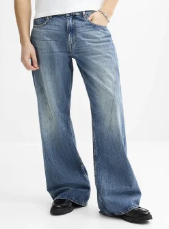Diagonal seam faded-blue jean