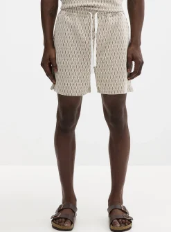 Diamond jacquard short