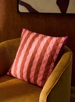 Diamonds and stripes removable-cover cushion