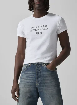 Distressed fitted T-shirt