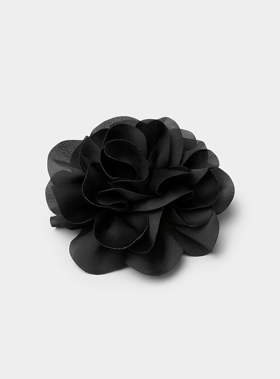 Dome flower brooch