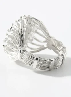 Dorset Dahlia Impression ring