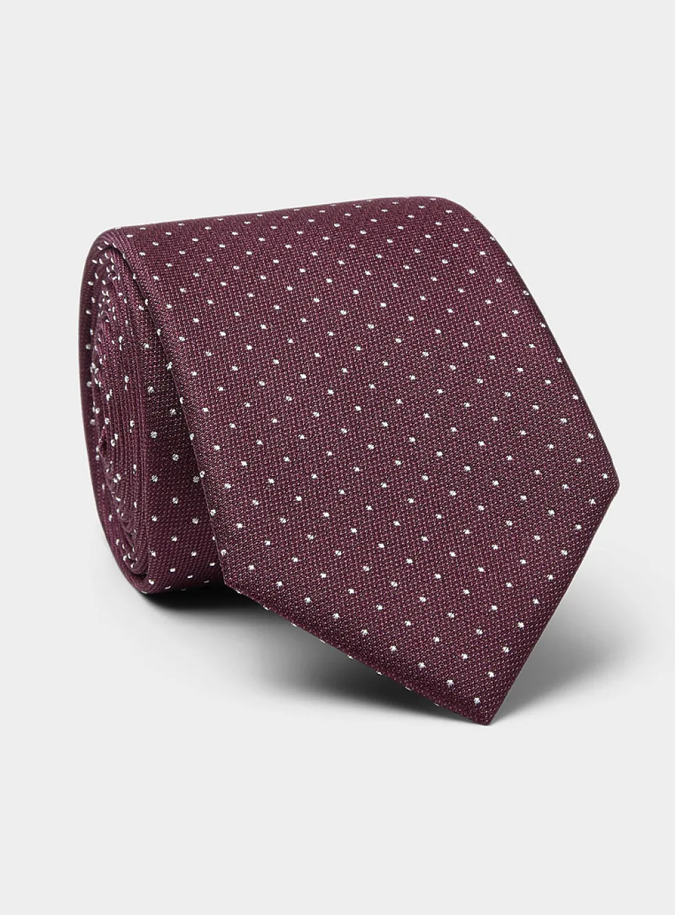 Dotwork tie