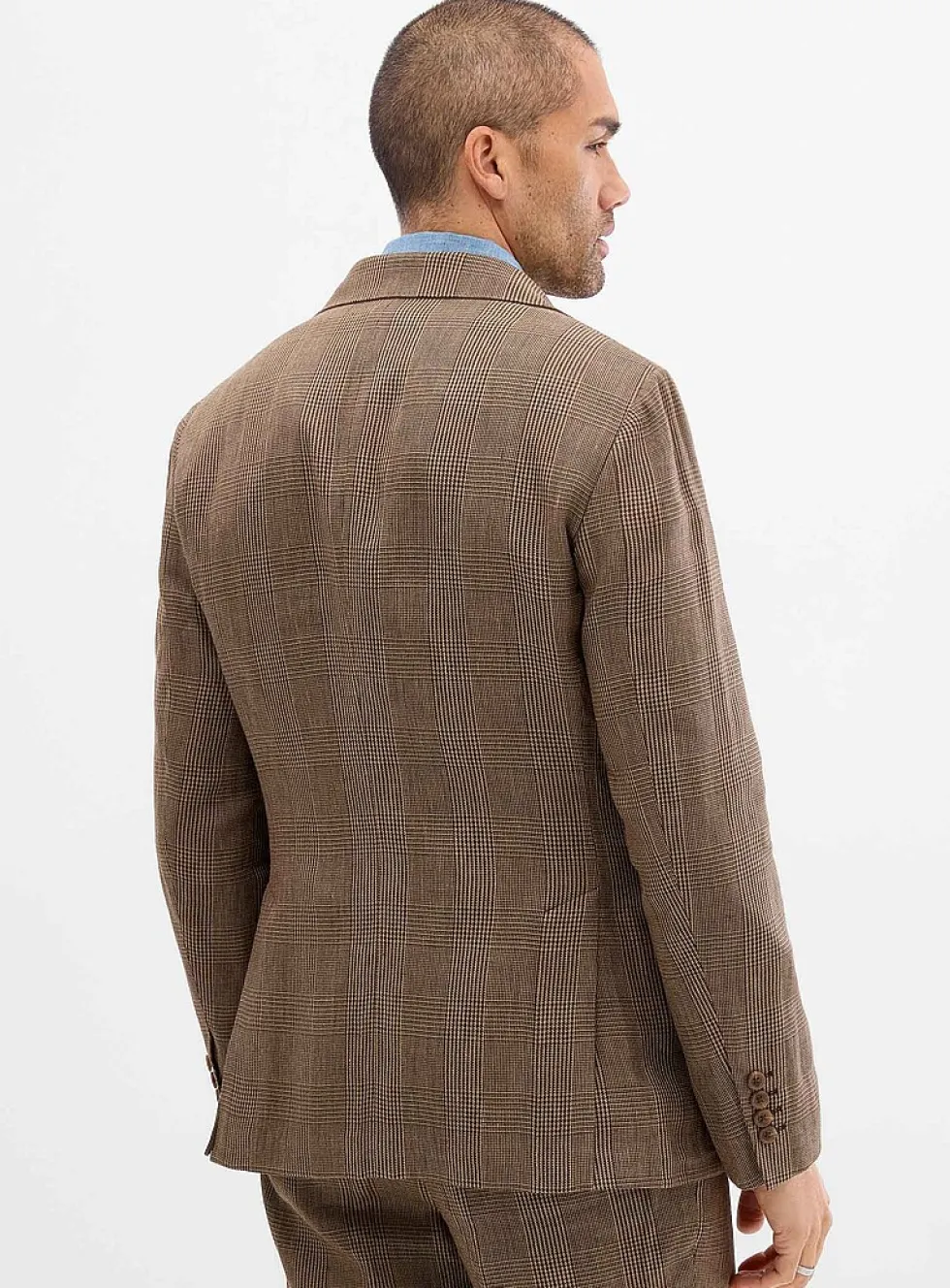 Double-breasted Prince of Wales jacket