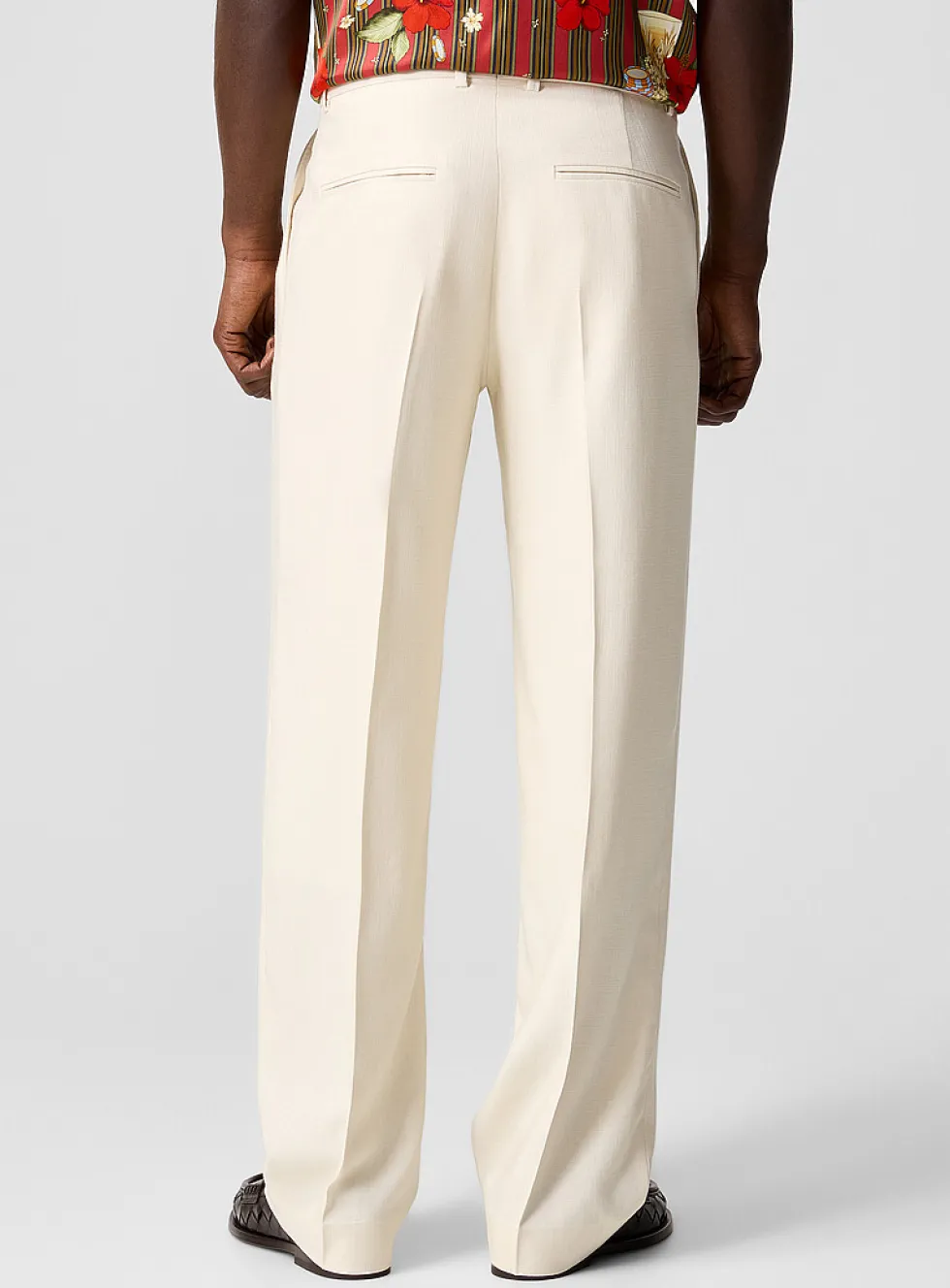 Double-pleated ecru pant
