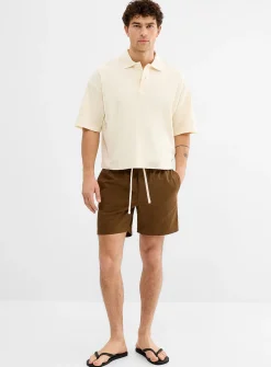 Drawstring-waist chino short