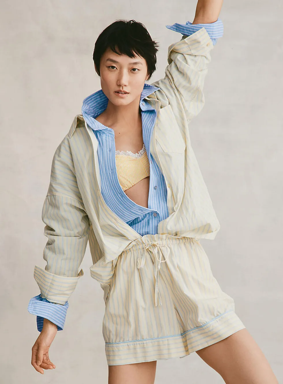 Drawstring-waist wide-leg boxer-style short