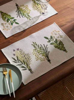 Dried flower bouquets tapestry placemats