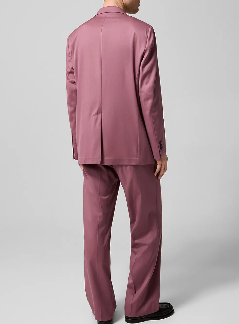 Dusty rose double-breasted suit