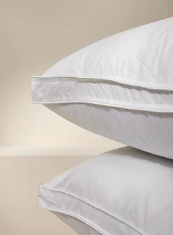 Duvetine recycled polyester pillow