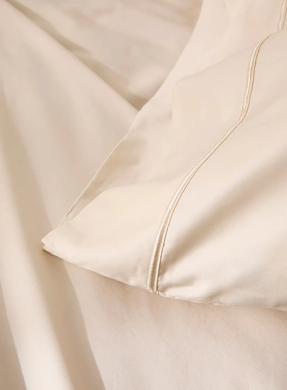 Egyptian cotton pillowcases