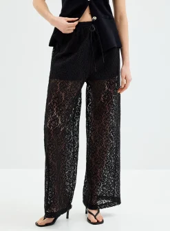 Elastic waist lace pant