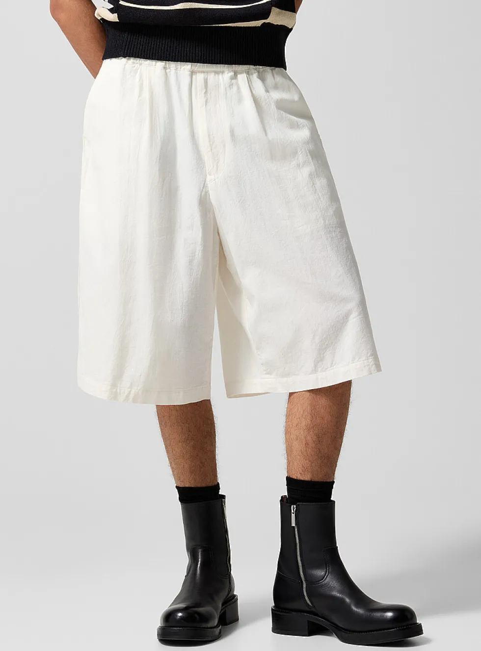 Elasticized-waist Bermuda short