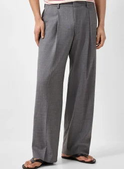 Elastic-waist pleated grey pant