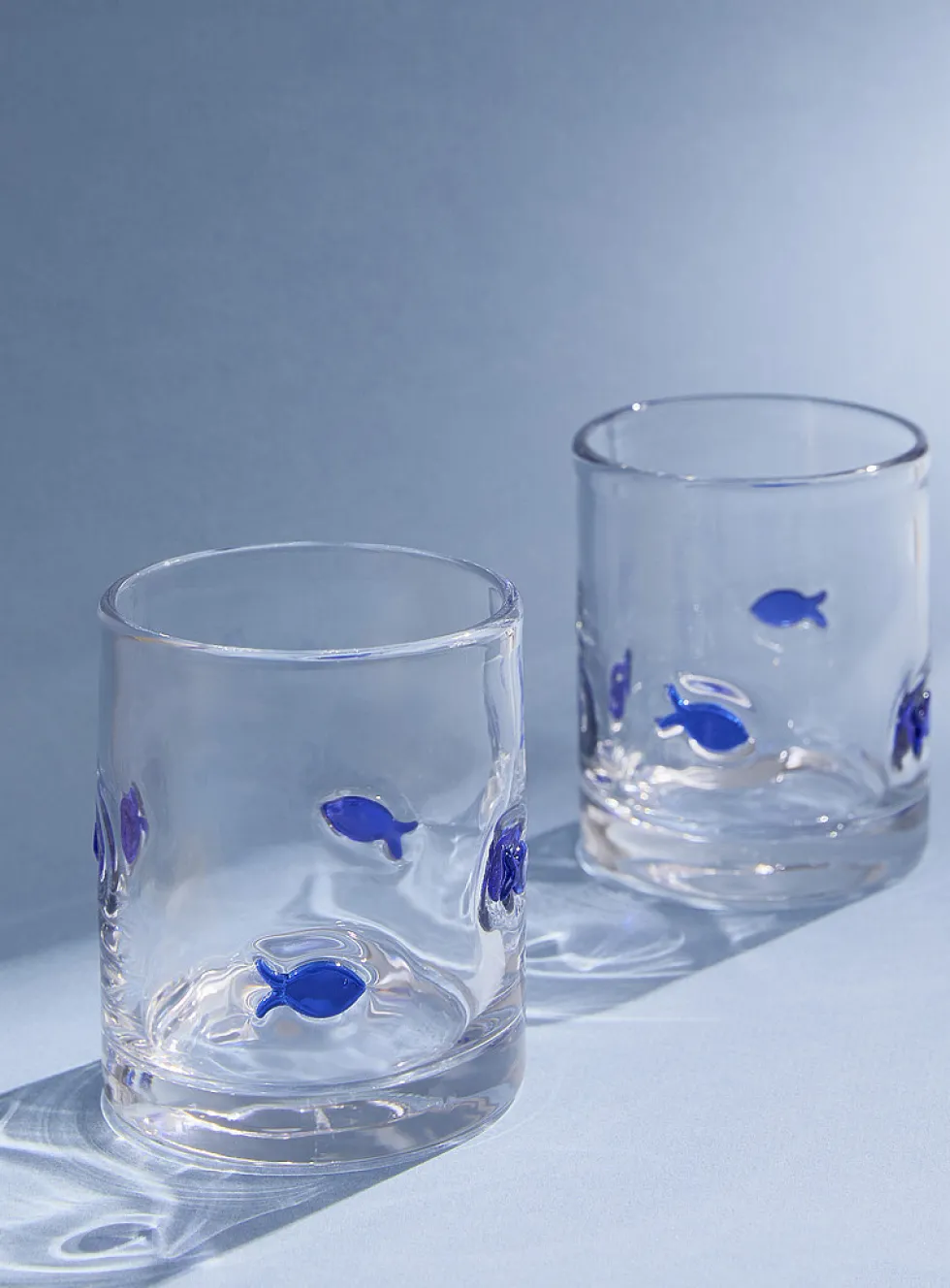 Embossed fish small glasses