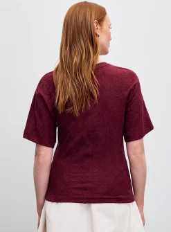 Embossed flowers T-shirt