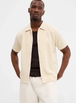 Embossed geo shirt