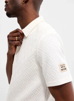 Embossed geo shirt