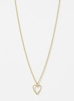 Embossed heart chain