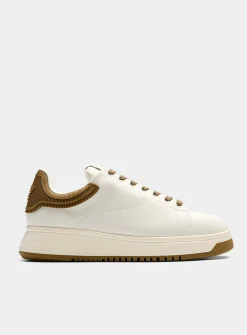 Embossed heel leather sneakers
