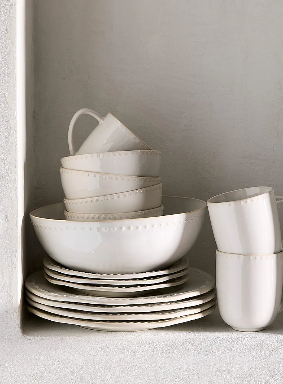 Embossed polka dots small white bowl