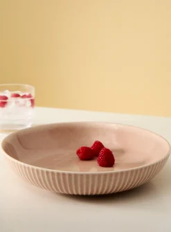 Embossed wide grooves pasta bowl
