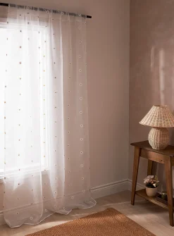 Embroidered daisies sheer curtain
