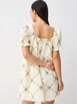 Embroidered flowers babydoll dress