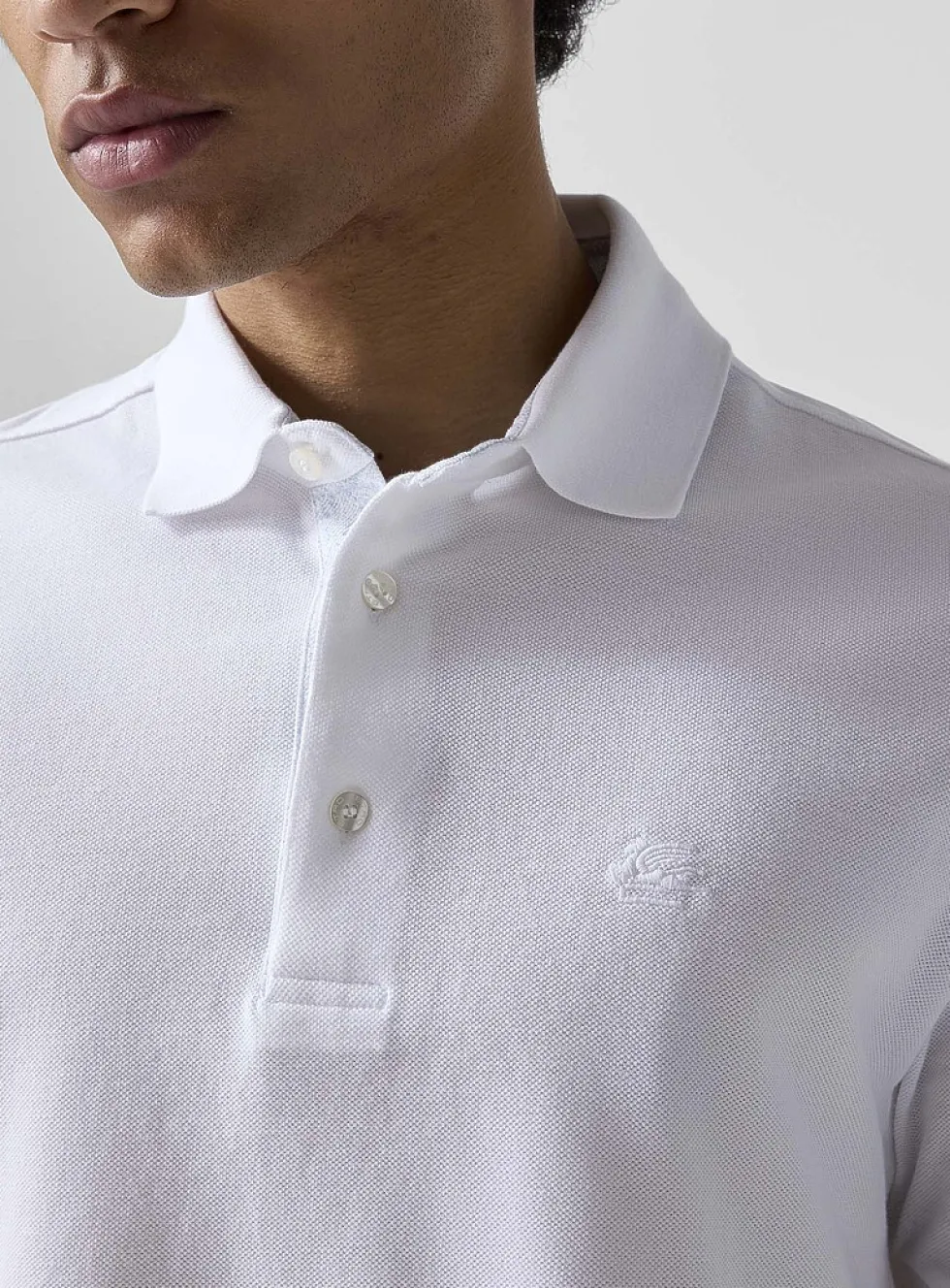 Embroidered logo piqué polo