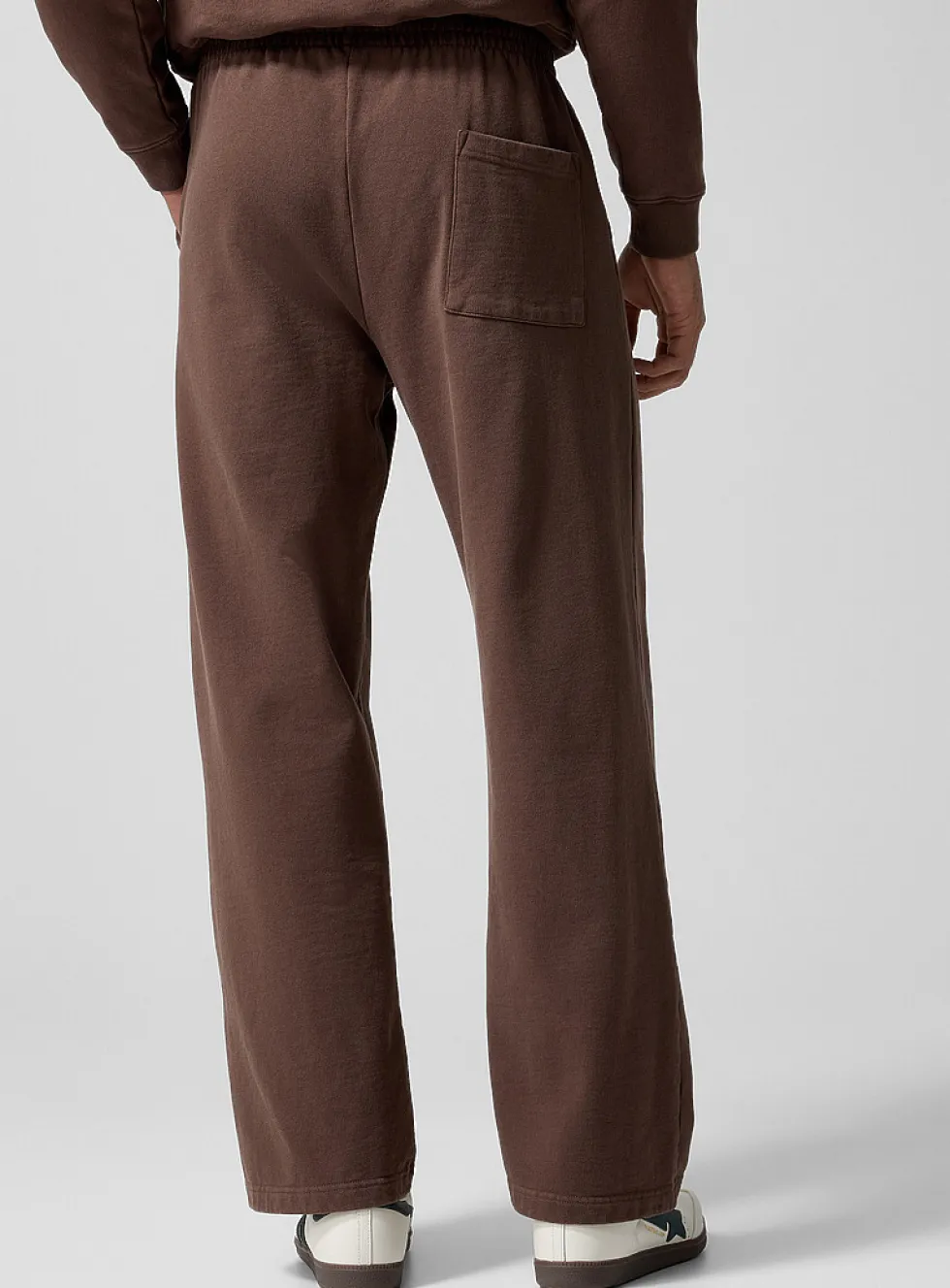 Embroidered patch loose jogger