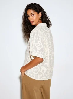 Embroidered pattern and mini-beads shirt