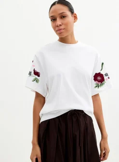 Embroidered sleeves loose T-shirt