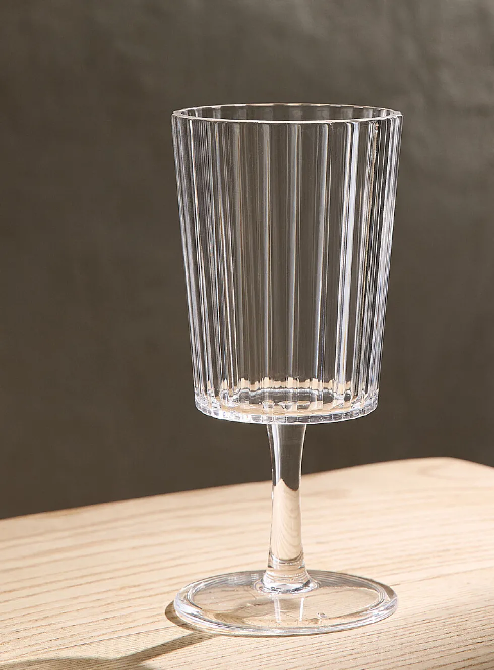 Empire acrylic wine glass