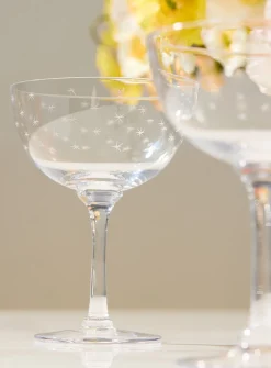 Engraved stars champagne glasses