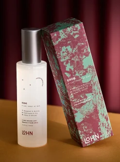 Erde amber and vetiver room spray