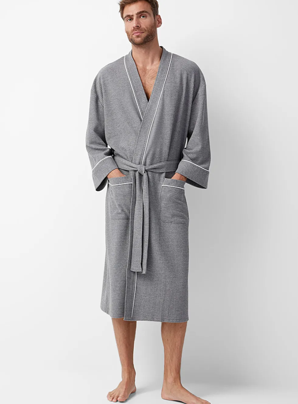 Essential waffled robe