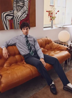 Essential wool-blend pant