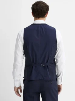 Essential wool-blend vest
