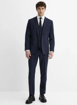 Essential wool-blend vest