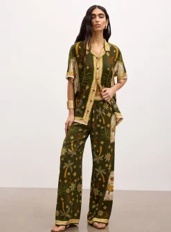 Exotic print notch collar shirt