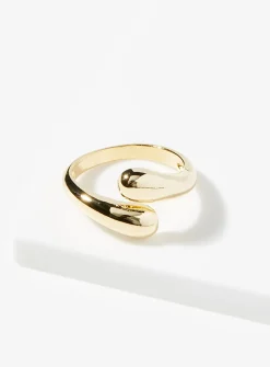 Expressive ring