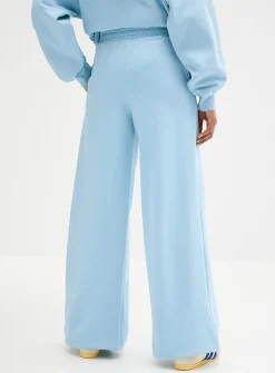 Extra-wide fleece pant