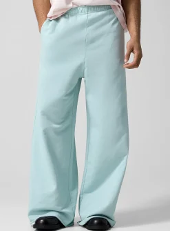 Extra-wide-leg fleece pant