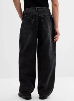 Faded black 5-pocket jean