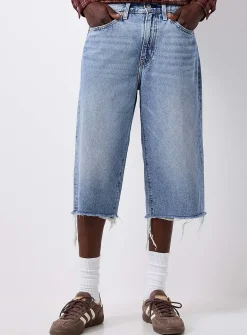 Faded denim 478 capris