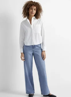Faded medium indigo jean